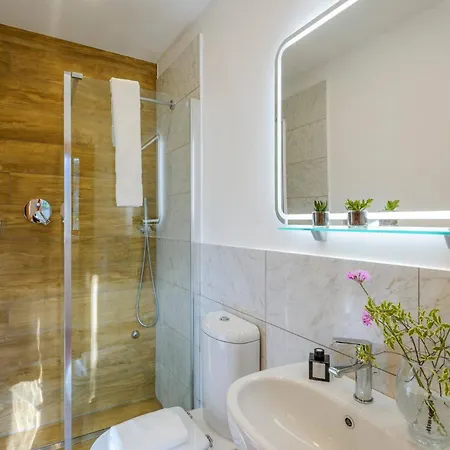 Casa Felicita 8 By Marche *