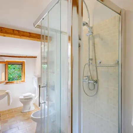 Casa Felicita 8 By Marche Villa